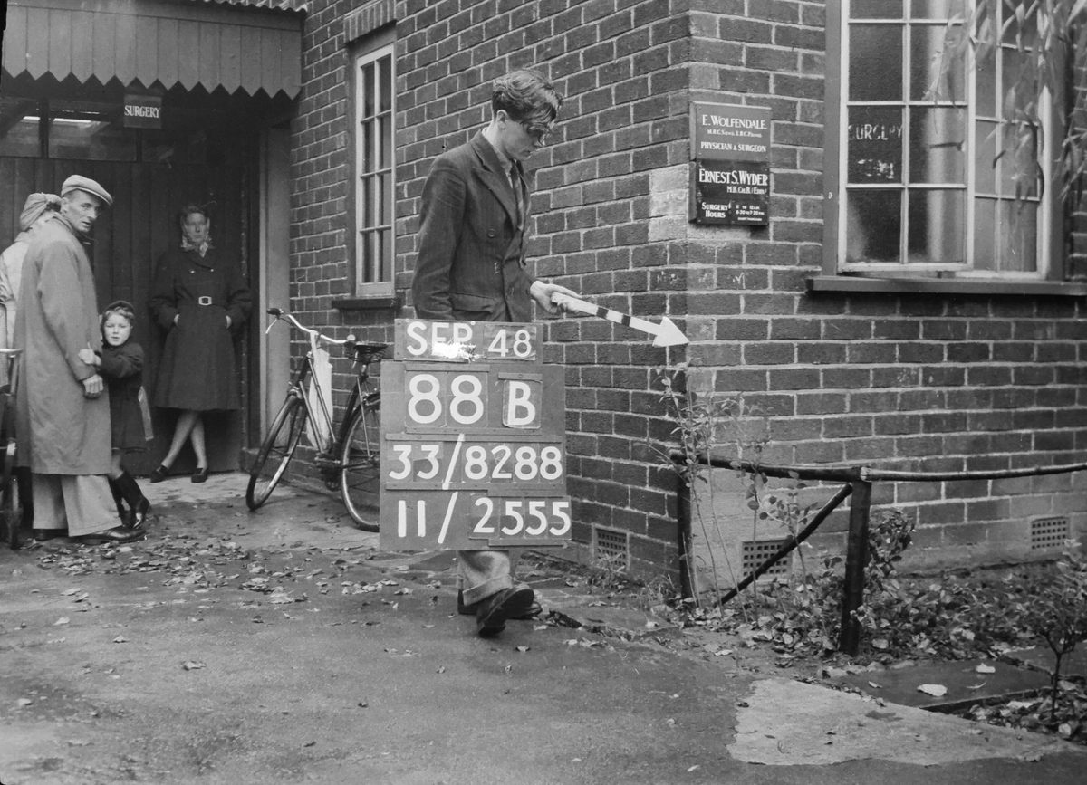 The large boards pictured in the photos contain information about the date, the point location, and the film strip where the image was recorded, for future reference.