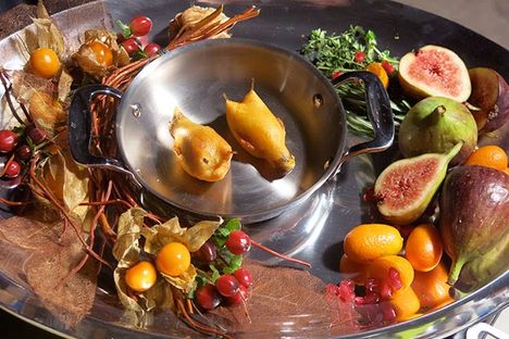 Fake ortolan, shown in a traditional presentation, sculpted by Janice Poon for the TV show "Hannibal."