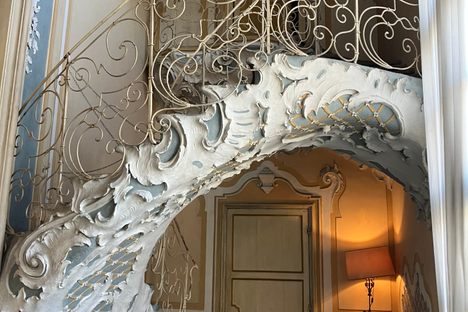 Rococo staircase to the musicians’s gallery.