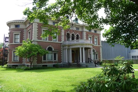 Roberson Mansion