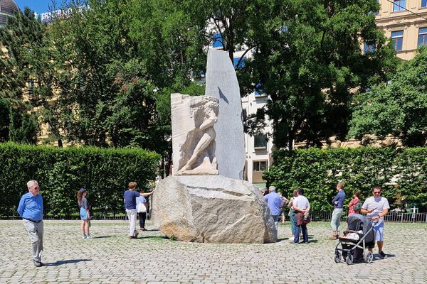 The Kneeling Jew with Orpheus Enters Hades behind.