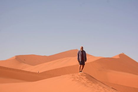 Mali Mahalingam amid the dunes of Central Nambia.