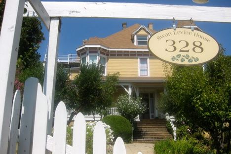 Swan Levine House