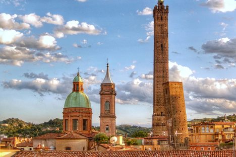 Torri di Bologna