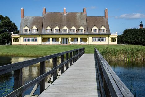 Whalehead Club