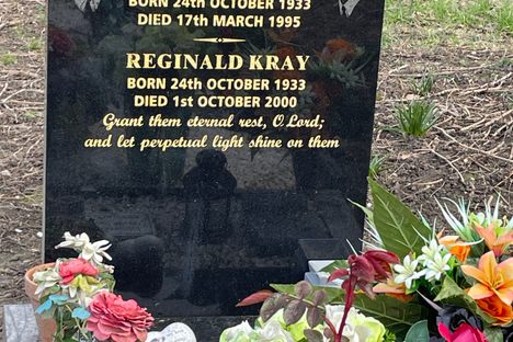 Kray twins grave.