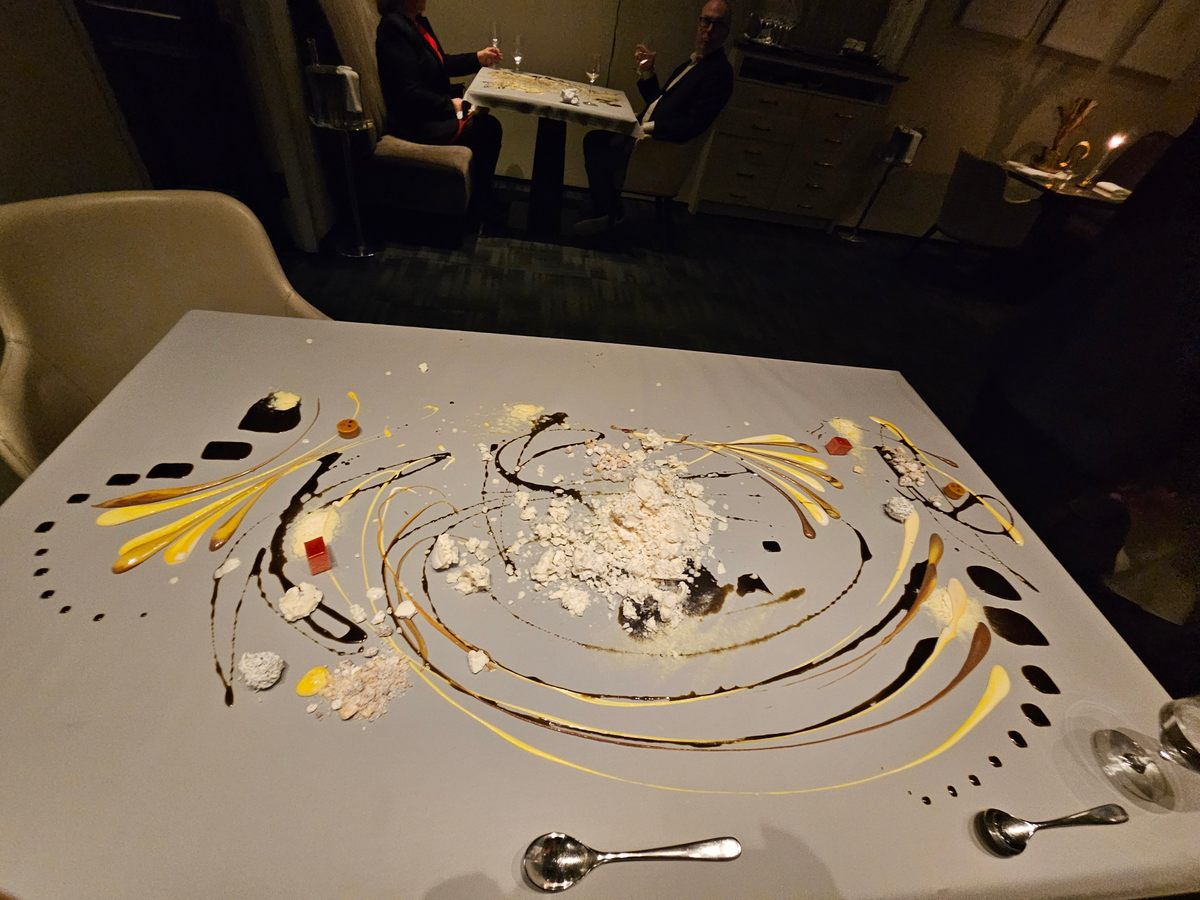 Alinea Restaurant – Chicago, Illinois - Gastro Obscura