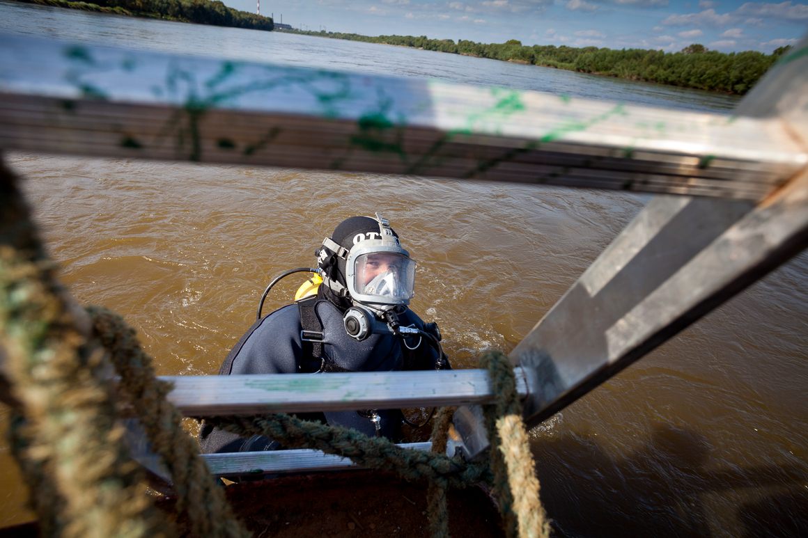 Diving in the Vistula River