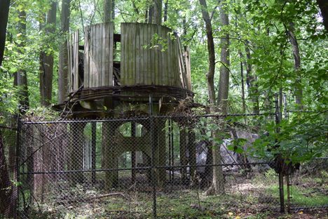 Water tank tower.