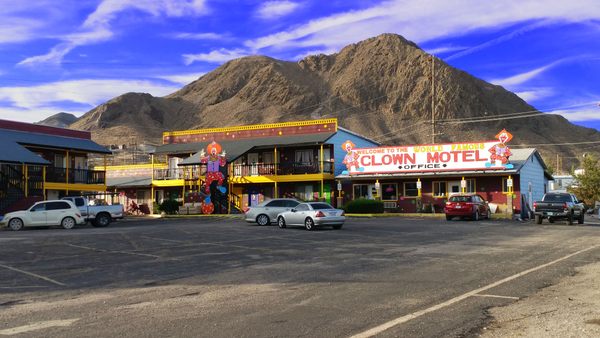 A Commercialized Nightmare: Nevada's Clown Motel