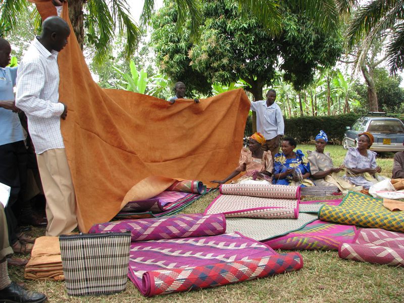 Wares from the Bukomansimbi co-op of barkcloth makers and textile artisans in Kalisizo, Uganda. 