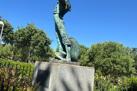 Monument to Manolete