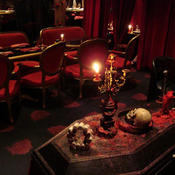 Vampire Cafe Tokyo Japan Gastro Obscura