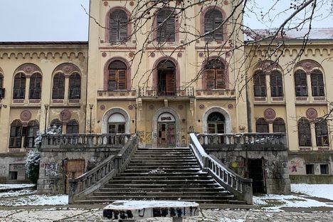 Staro Zdanje