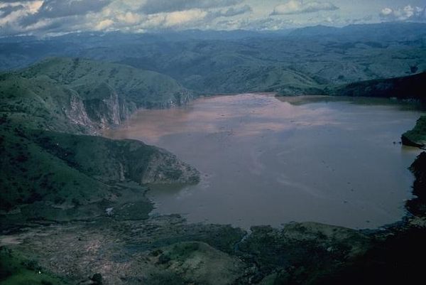 http://www.atlasobscura.com/places/lake-nyos-the-deadliest-lake-in-the-world social preview image