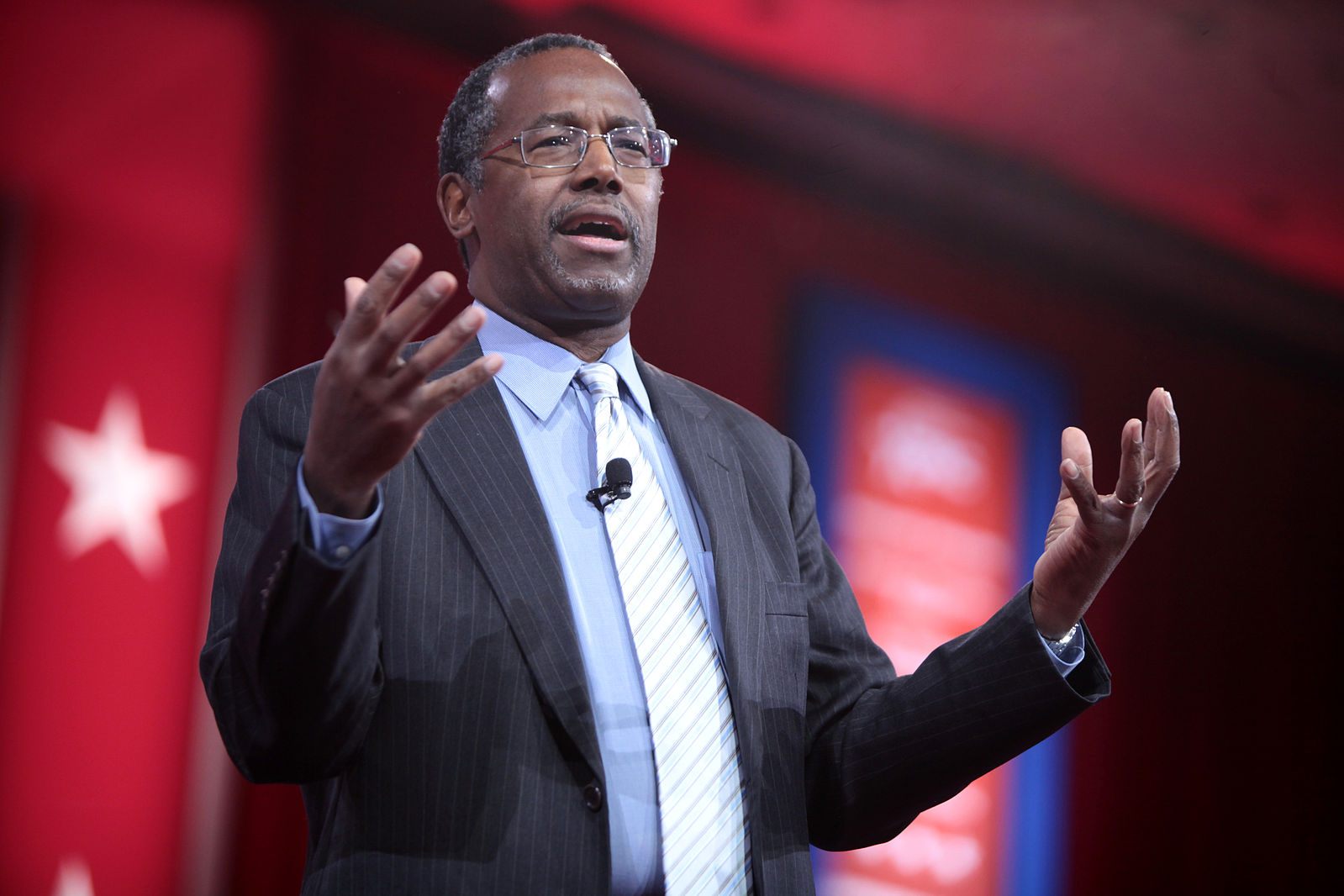 Dr. Ben Carson, sans balloons.