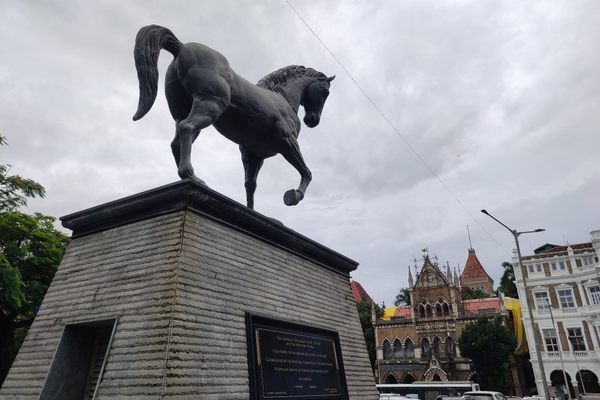 Kala Ghoda Statue