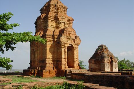 Po Shanu Cham Towers