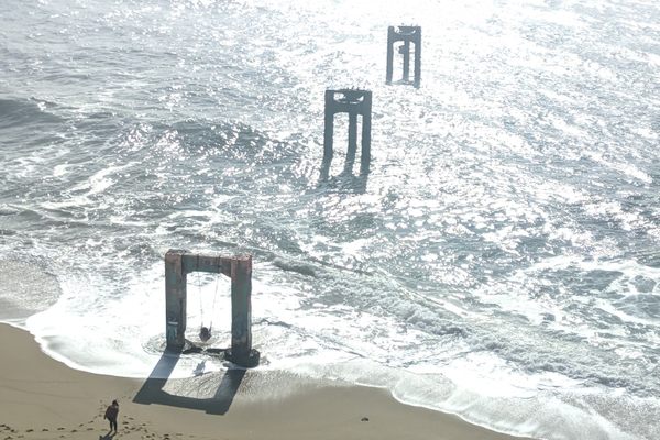 Davenport Pier Beach 