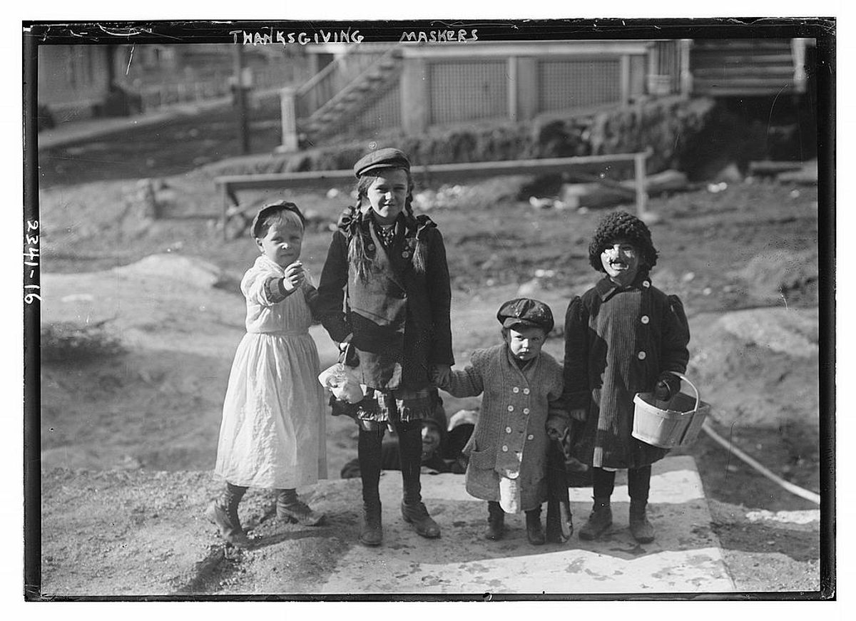 Many boys in the 1910 parade dressed up in their sisters' clothes.