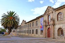 Exterior facade of the Aurelio Espinosa Pólit Cultural Center