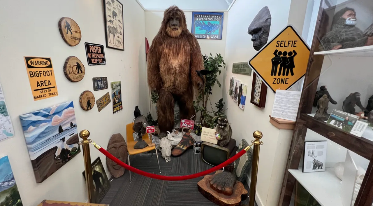 International Cryptozoology Museum. 
