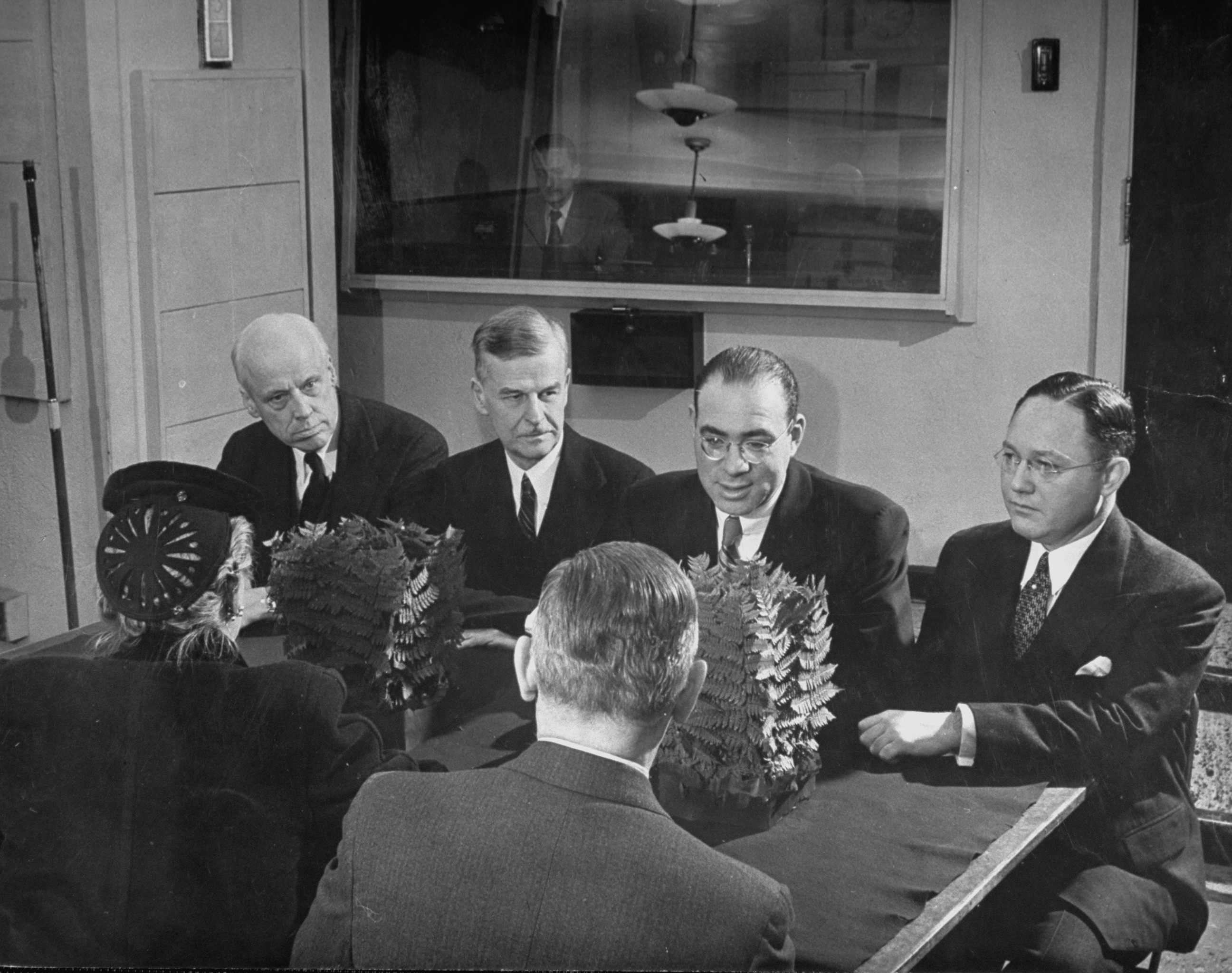 "A.L. Alexander's Mediation Board" adjudicated all sorts of disputes over the airwaves. 