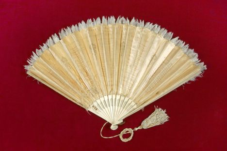 Concealed in the creases of this fan are the details of the race on February 20, 1892 at Ellerslie.