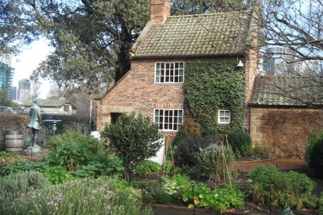 Cook's Cottage