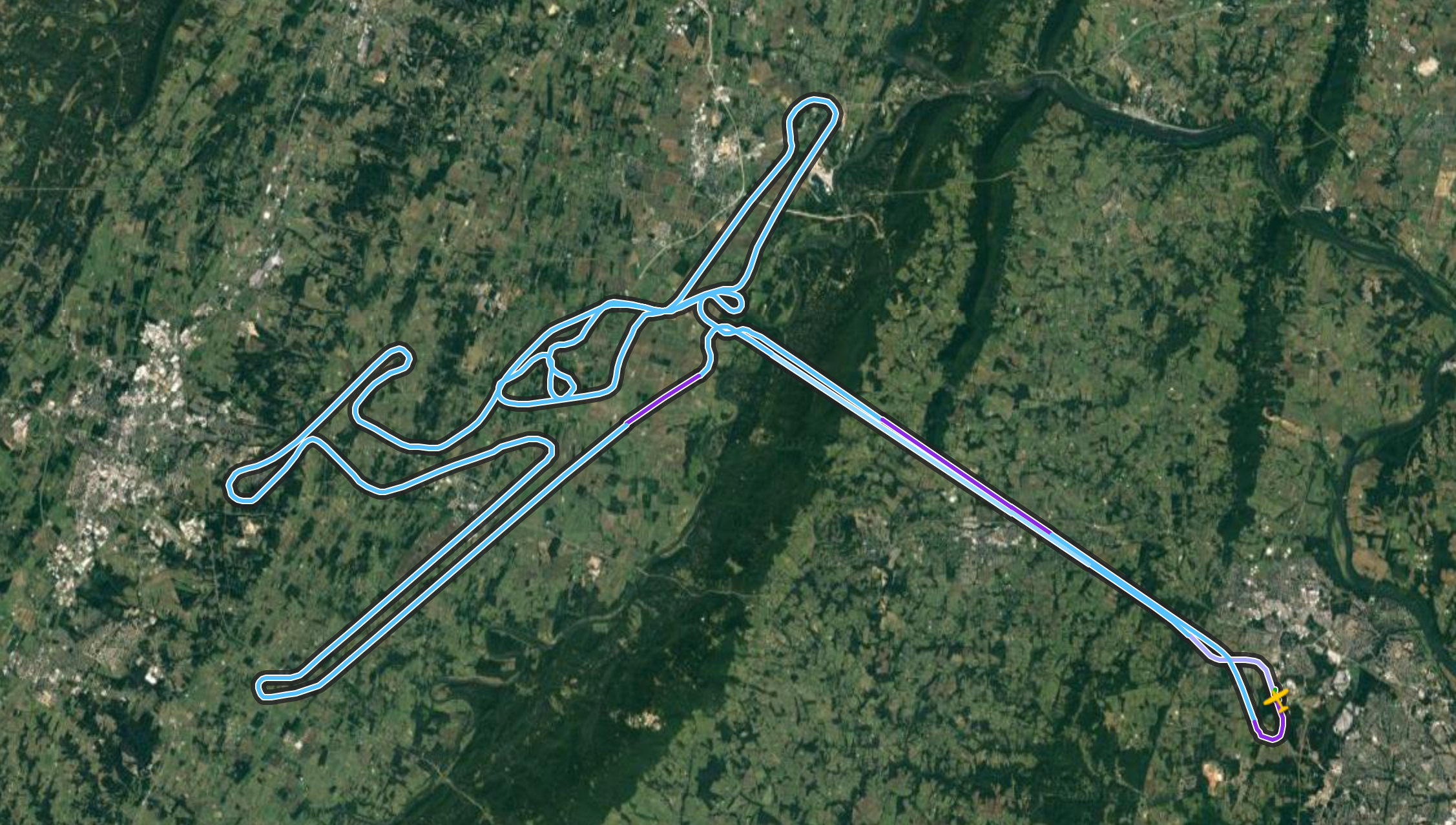 A DA40, drawn by a DA40.