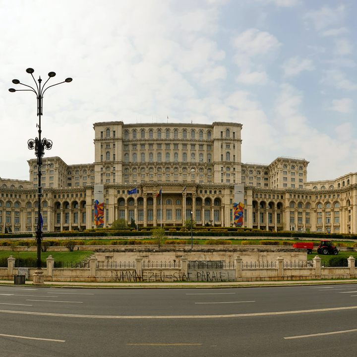 Palace of Parliment.