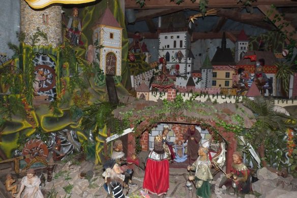 Muzeum Betlémů Karlštejn (Museum of Nativity Scenes) – Karlštejn ...