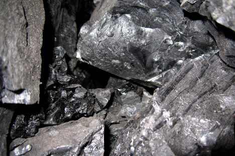 World's Largest Coal Company Files for Bankruptcy