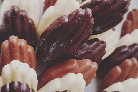 Antwerp Chocolate Hands