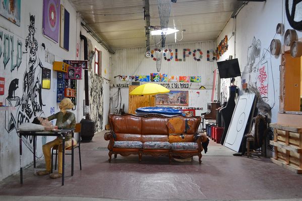 All pieces of art are donated to this illegal museum.