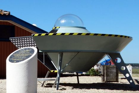 Human-made flying saucer awaiting extra-terrestrial arrivals.