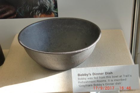 Feeding Bowl/ Museum of Edinburgh