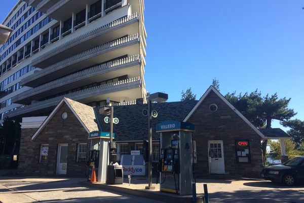 View of the Watergate Exxon in 2016