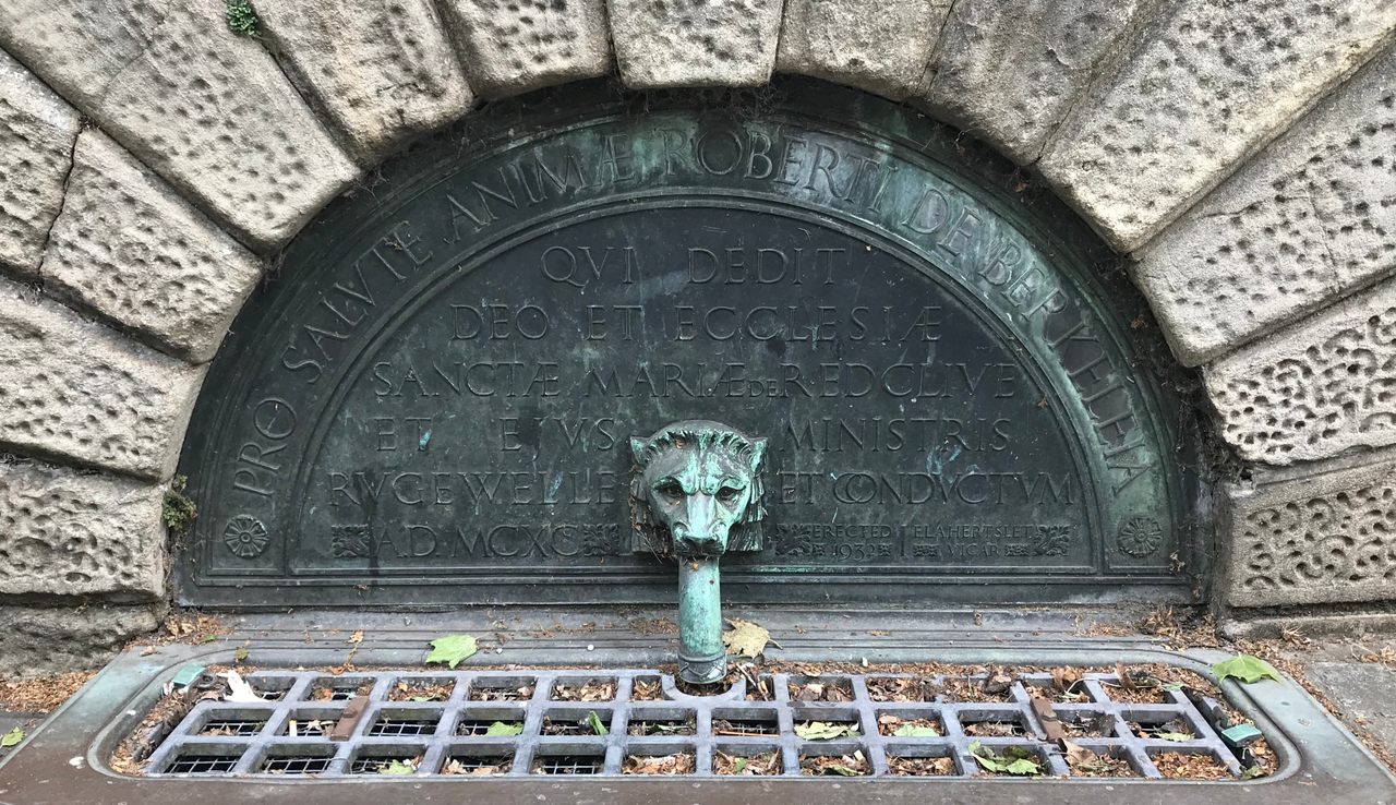 At St. Mary Redcliffe in Bristol, England, a lion-headed fountain honors the 12th-century knight who gifted the parish with a pipeline of potable water.