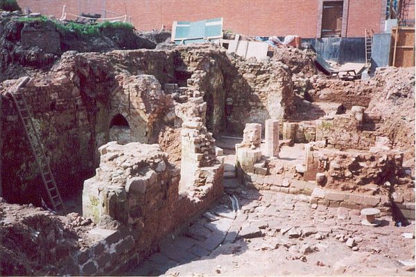 Priory undercroft excavations in 2001.