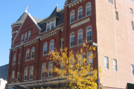 The historic–and potentially haunted–Blennerhassett Hotel dates to 1897. 