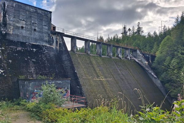 Connell Lake Dam
