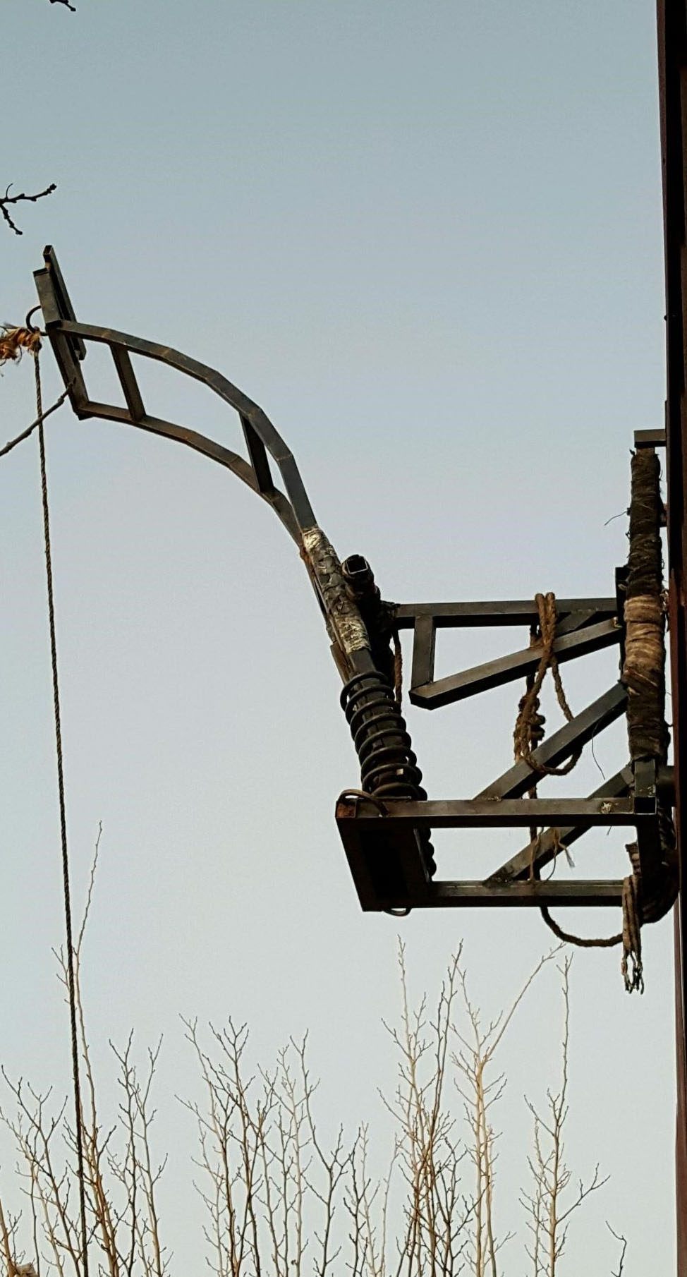 The catapult.