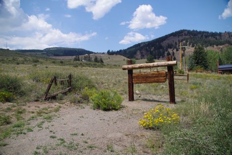Bob Ford temporary gravesite