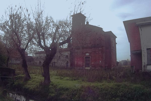 The Abandoned Village of Leri Cavour