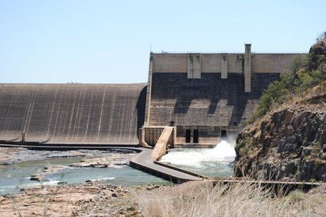 Burdekin Falls Dam
