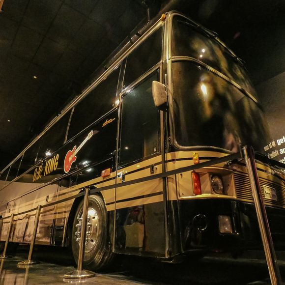 bb king tour bus