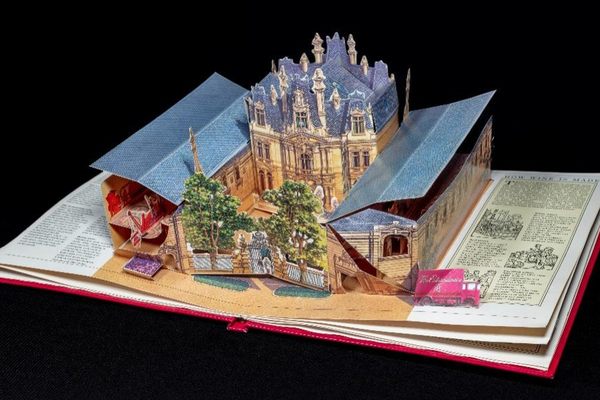 Hugh Johnson’s Pop-Up Wine Book is both informative and artful.