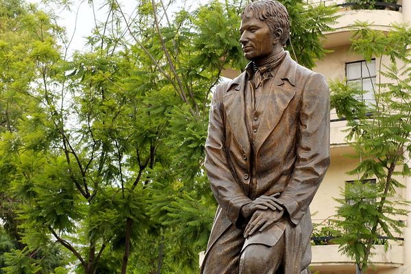 The monument to Alexander Von Humboldt.