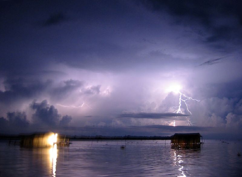 Venezuela's Everlasting Lightning Storm - Atlas Obscura